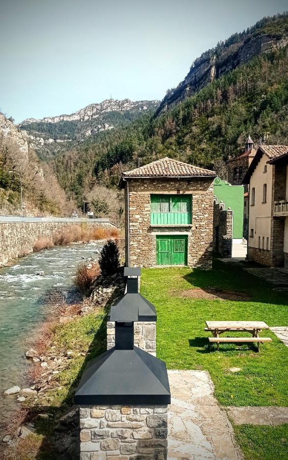 Albergue Armaia Artepea Urzainqui Екстериор снимка